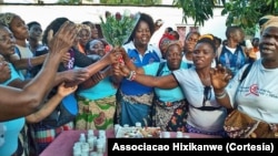 Associacao Hixikanwe, Maputo, activistas contra a Sida