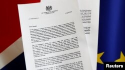 La Primera Ministra británica, Theresa May, envió una carta al presidente del Consejo Europeo, Donald Tusk, sobre el Brexit, el viernes 5 de abril de 2019. 