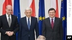 Poland Ratifies EU Treaty