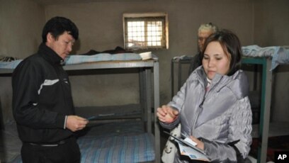 Keksa saraton porno Anal pirsing fotosuratlari