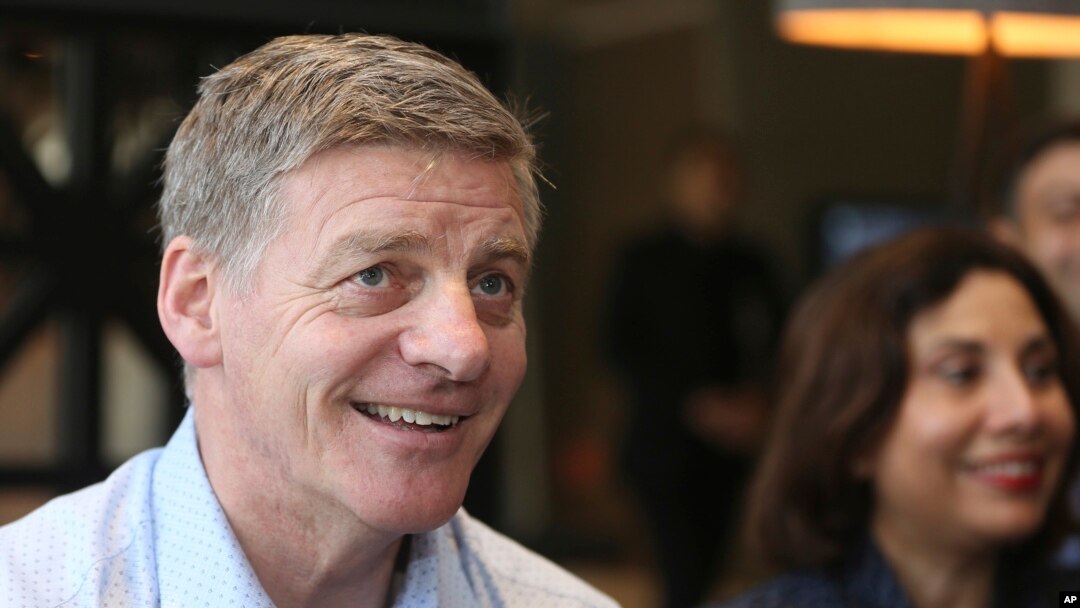Perdana Menteri Selandia Baru Bill English berbicara kepada media di sebuah hotel di Auckland, Selandia Baru, 23 September 2017.