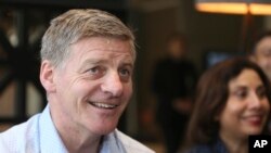 Perdana Menteri Selandia Baru Bill English berbicara kepada media di sebuah hotel di Auckland, Selandia Baru, 23 September 2017.