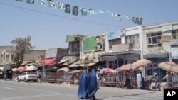 ډیر پاکستانیان د خیرات ټولولو لپاره کندز ته تللي