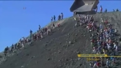 ဖားကန့်ကျောက်စိမ်းမှော် စစ်ဆေးခံနေရ