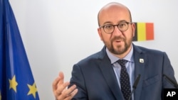 Perdana Menteri Belgia Charles Michel memberikan keterangan pers pada KTT Uni Eropa di Brussels (21/10).