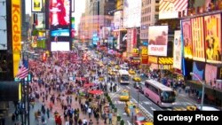 美國紐約時報廣場一景。