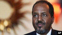 Presiden Hassan Sheikh Mohamud dan 275 anggota parlemen berhak mencalonkan diri kembali pada pemilu 2016 (foto: dok).