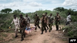 Les autorités s'attendent à voir le bilan s'alourdir encore, les recherches de fosses communes étant toujours en cours dans une vaste zone de "bush".