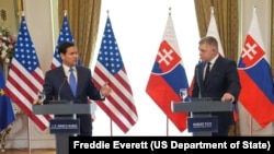 مارکو روبیو، وزیر خارجۀ ایالات متحده - رابرت فیکو، صدراعظم سلواکیا