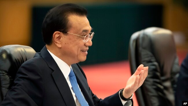 中国总理李克强2019年7月4日在北京人民大会堂会见孟加拉国总理