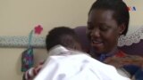 Parlamento do Uganda promove amamentação no trabalho