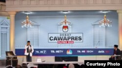 Calon wakil presiden nomor urut 01 Ma'ruf Amin dalam debat Cawapres di Hotel Sultan, Jakarta, Minggu (17/3) malam.( Foto: Dokumentasi TKN Jokowi-Ma'ruf)