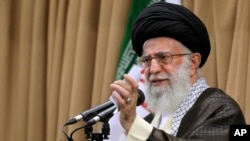 Ayatollah Ali Khomenei shugaban addini na Iran