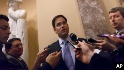 El senador Marco Rubio pide al presidente Obama trabajar con el Congreso para arreglar el sistema de inmigración.