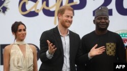 Ce week-end, le prince Harry et Meghan se sont rendus au Polo club de Lagos pour assister à un match.