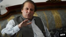 Mantan PM Pakistan Nawaz Sharif memperingatkan bahwa AS harus menanggapi serius keprihatinan Islamabad mengenai serangan pesawat tak berawak, Senin (13/5). 