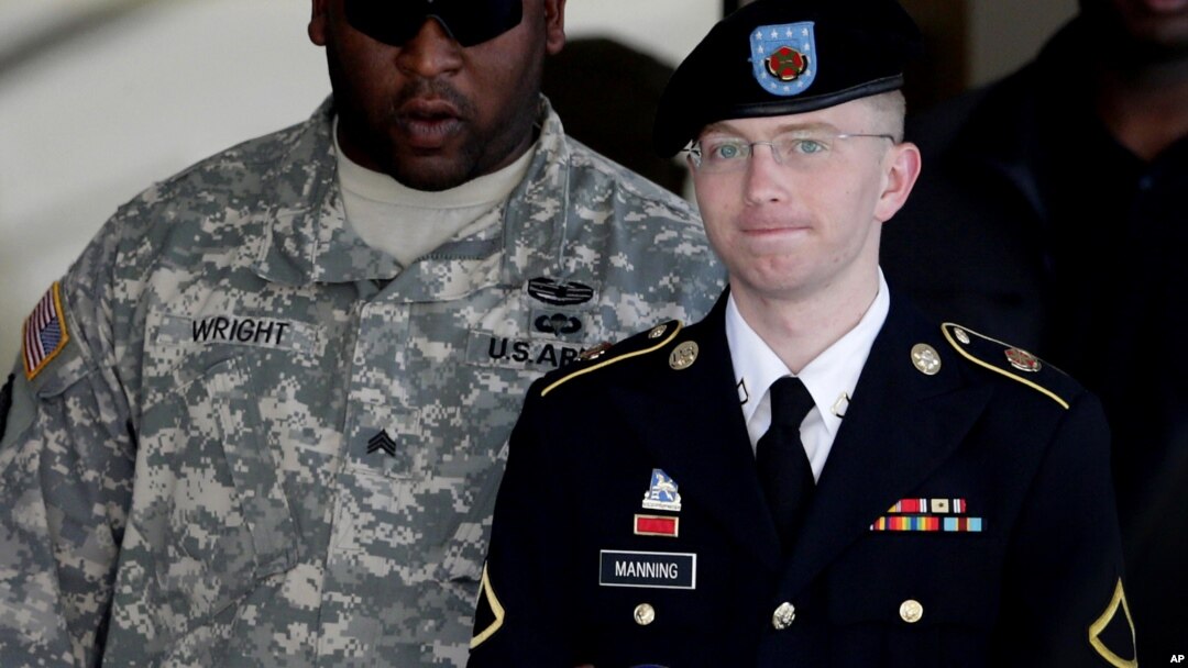 Bradley Manning se declaró culpable de acusaciones en su contra buscando que le reduzcan la sentencia.