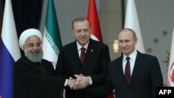 Les présidents turc Recep Tayyip Erdogan, russe Vladimir Poutine et iranien Hassan Rohani à Ankara, le 4 avril 2018.