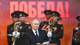 Президент Росії Володимир Путін на церемонії нагородження учасників Другої світової війни - жителів міста до 81-ї річниці зняття блокади Ленінграда під час Другої світової війни, у Санкт-Петербурзі, Росія, 27 січня 2025 року.
