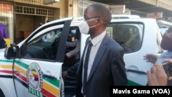 Muzvinafundo Lovemore Madhuku.