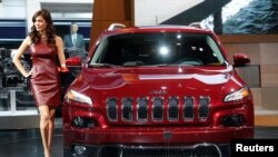 Un modèle Jeep Cherokee, Detroit, 14 janvier 2014