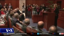 Mogherini flet para Parlamentit të Maqedonisë