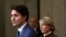 នាយករដ្ឋមន្រ្តីកាណាដា លោក Justin Trudeau ថ្លែងក្នុងសន្និសីទសារព័ត៌មានអំពីពន្ធថ្មីរបស់សហរដ្ឋអាមេរិកលើការនាំចេញពីប្រទេសកាណាដានៅថ្ងៃទី៤ ខែមីនា ឆ្នាំ២០២៥ នៅលើវិមានសភាក្នុងទីក្រុង Ottawa ។
