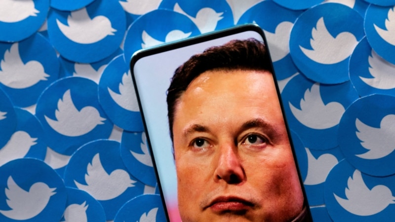 Après un énième revirement, où va la saga entre Elon Musk et Twitter ?