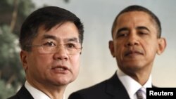 U.S. President Obama and Commerce Secretary Gary Locke