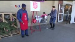 Ketel Merah Salvation Army Galang Dana Akhir Tahun