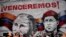 Посол Росії у Венесуелі Сергій Мелік Багдасаров біля муралу з зображенням президента РФ Володимира Путіна та покійного президента Венесуели Уґо Чавеса та написом "Переможемо!" у столиці Венесуели Каракасі, 2 квітня 2022 р. (AP Photo/Matias Delacroix)