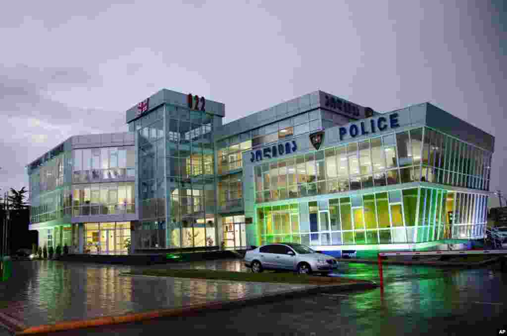 07/27/2011: After being elected president in 2004 Mikhail Saakashvili reformed Georgia's police forces, once notorious for their corruption. Now police stations across the country are made of glass, a symbol of transparency and honesty. (Yuli Weeks/VOA)