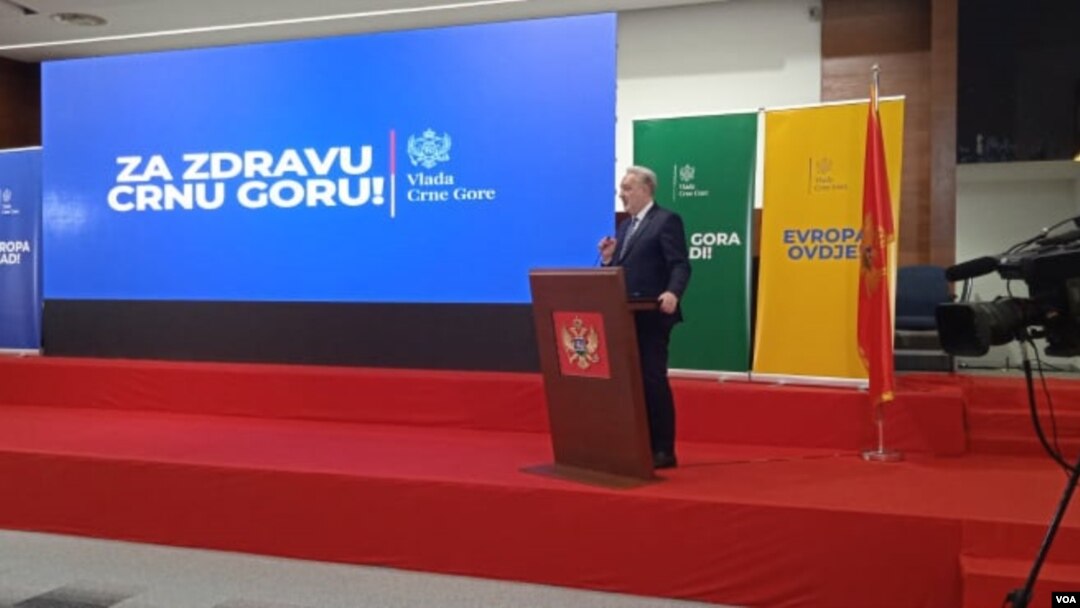 Crnogorski premijer Zdravko Krivokapić na svečanosti povodom godinu dana rada vlade (Foto: VOA)