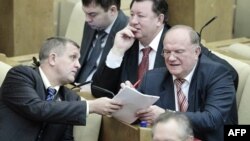 Геннадий Зюганов на заседании Госдумы РФ (архивное фото)