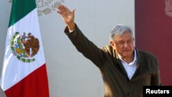 ​​“Vamos siempre a buscar el diálogo, no queremos guerra de aranceles, dijo el martes el presidente mexicano, al llegar a un acuerdo con Estados Unidos para evitar aranceles.