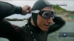 Плавець-марафонець збирається переплисти Тихий океан. Відео