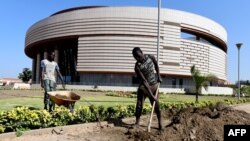 Le Musée des civilisations noires (MCN) à Dakar, le 27 novembre 2018.