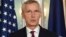 Tổng thư ký NATO Jens Stoltenberg đã yêu cầu các đồng minh thực hiện cam kết cho nhiều năm cho Ukraine