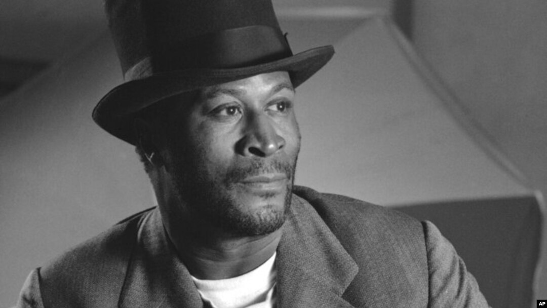 FILE - John Amos starred in "Twelfth Night," at Central Park's theater, June 19, 1989.