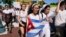 Người Cuba định cư tại Mỹ biểu tình ở Little Havana, ngoại ô Miami, Florida, ngày 18/7/2021 để ủng hộ người biểu tình tại Cuba. 
