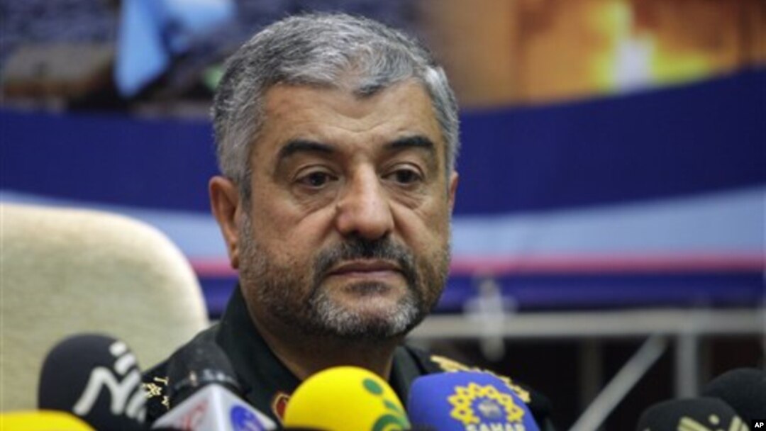 Komandan Garda Revolusi Iran, Mohammad Ali Jafari mengatakan, Teheran siap memberikan bantuan militer kepada Damaskus jika Suriah diserang pasukan asing (16/9).