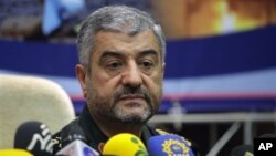 Komandan Garda Revolusi Iran, Mohammad Ali Jafari mengatakan, Teheran siap memberikan bantuan militer kepada Damaskus jika Suriah diserang pasukan asing (16/9).