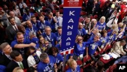 2016年7月19日，共和党全国代表大会按州投票，正式提名川普为共和党2016年总统候选人。