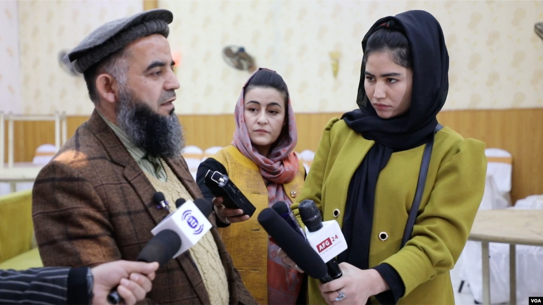 Afg'onistonda jurnalist ayollar