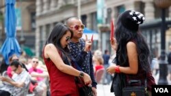 KotaK Syuting Video Klip "Menembus Cahaya" di New York (VOA/Christian Arya Winata)