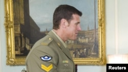 بن رابرتس سمیت، سرباز پیشین نیروهای ویژۀ آسترالیا که متهم به ارتکاب جنایت جنگی در افغانستان است.