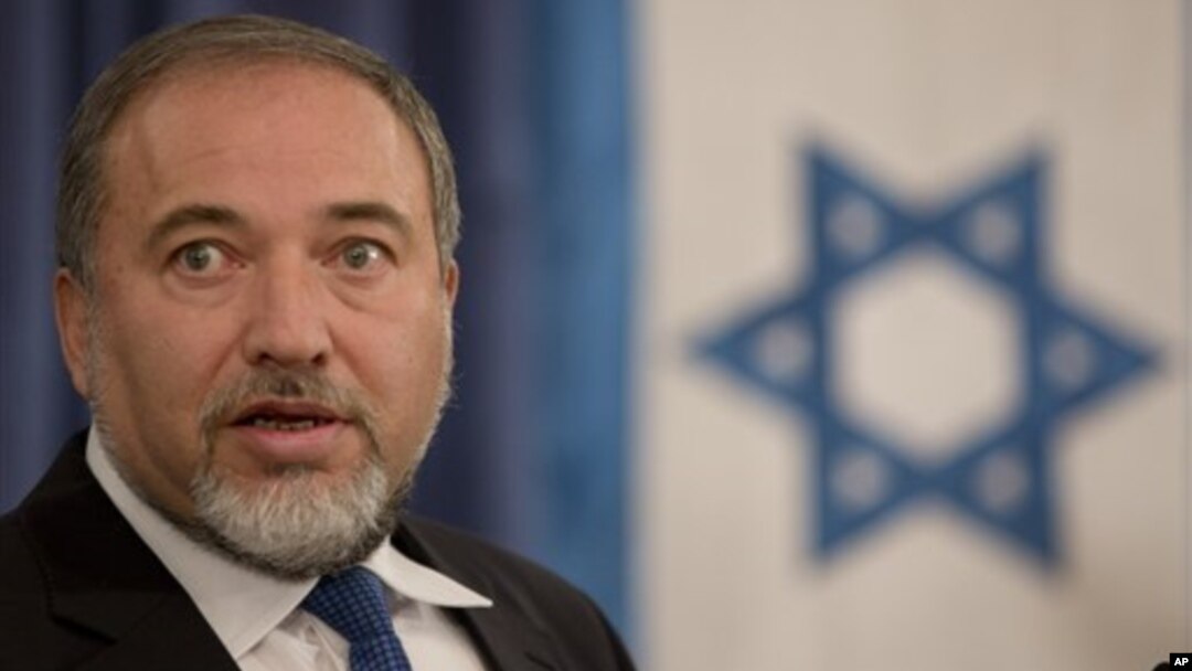 Menteri Luar Negeri Israel Avigdor Lieberman mengatakan Israel akan menolak perubahan apapun atas perjanjian Camp David.