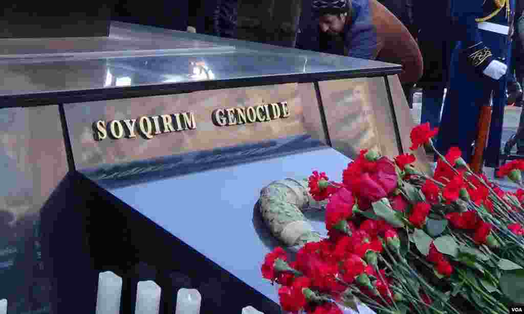 Xopcalı faciəsi abidəsi 