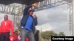 Ilunga le MDC Alliance emhlanganweni weGweru, uMnu. Tafadzwa Musekiwa 