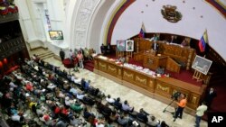 L'Assemblée constituante en session pour décider du sort de Juan Guaido à Caracas (Venezuela) le 2 avril 2019.